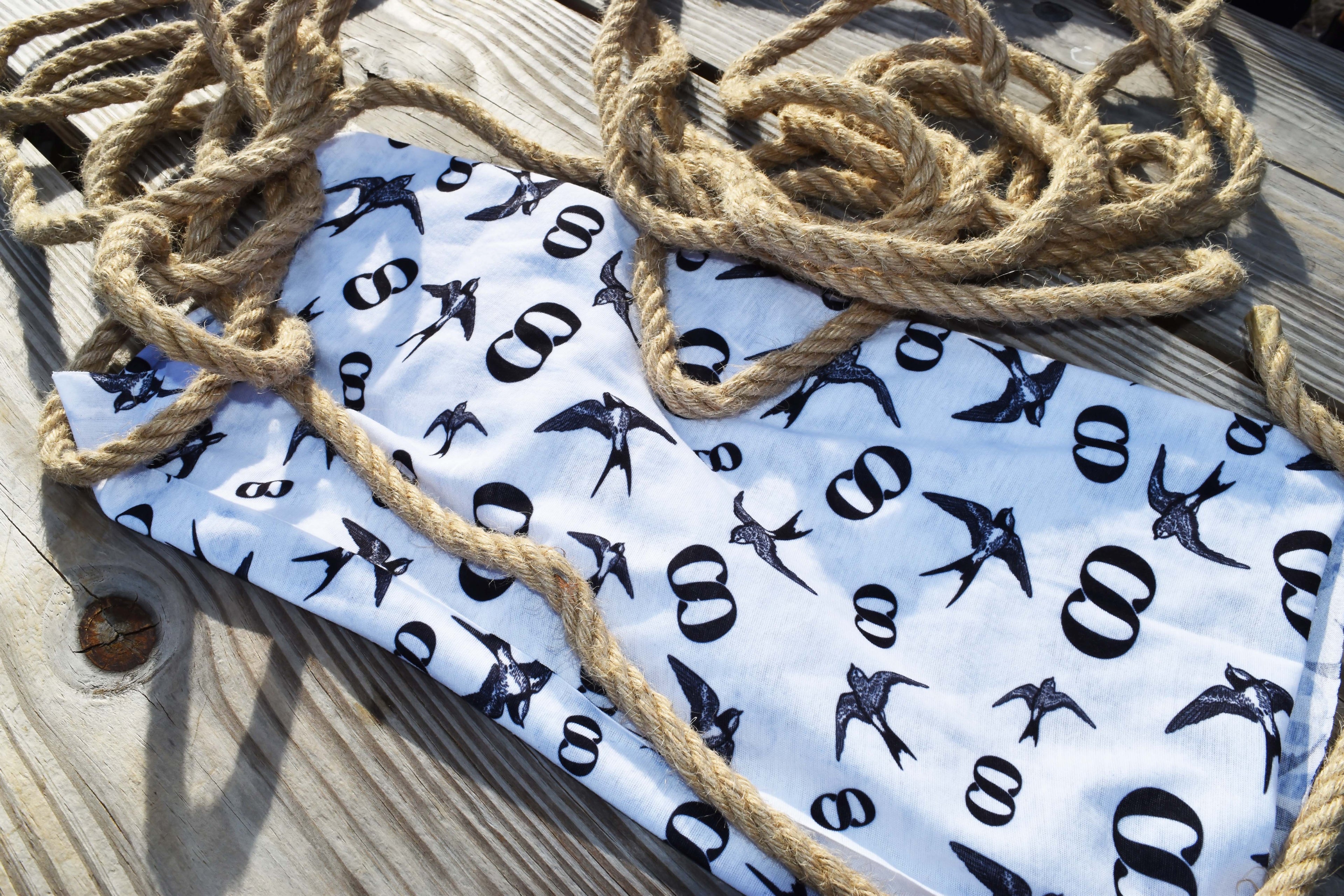 SWALLOW X LOGO NECK GAITER